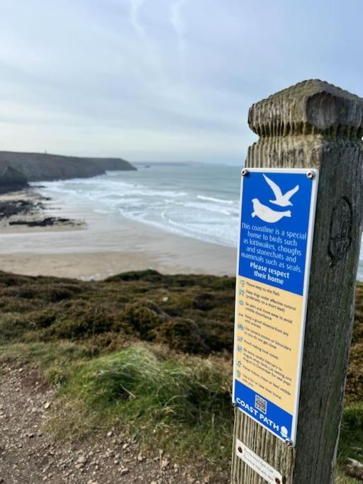 PorthtowanLittle Hillside别墅 外观 照片